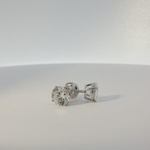 KD1345 - 14K WHITE EARRINGS